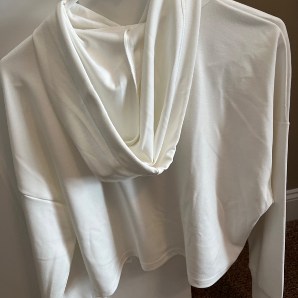 Buttery soft hoodie - Picture 3 of 3